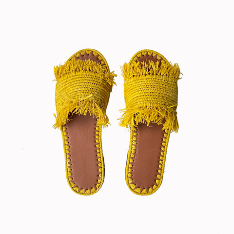 Yellow slides, Women straw flats, Summer sandals, Woven slides, Resort shows, Flats, Women sandals, Raffia slides, Women's sandals, Resort flats, Summer shoes